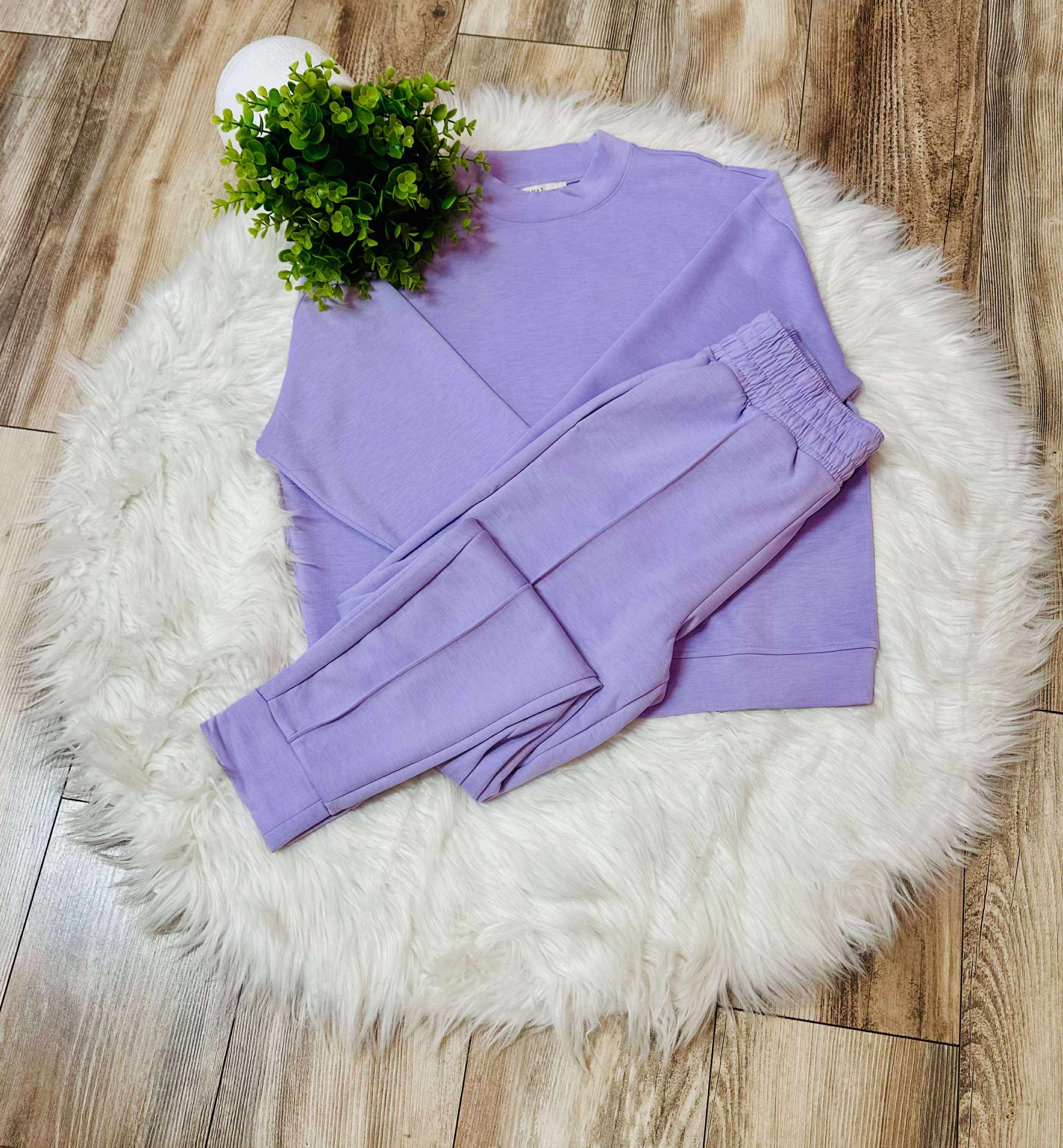Women’s Scuba Mock Neck Top and Jogger Set Lavender