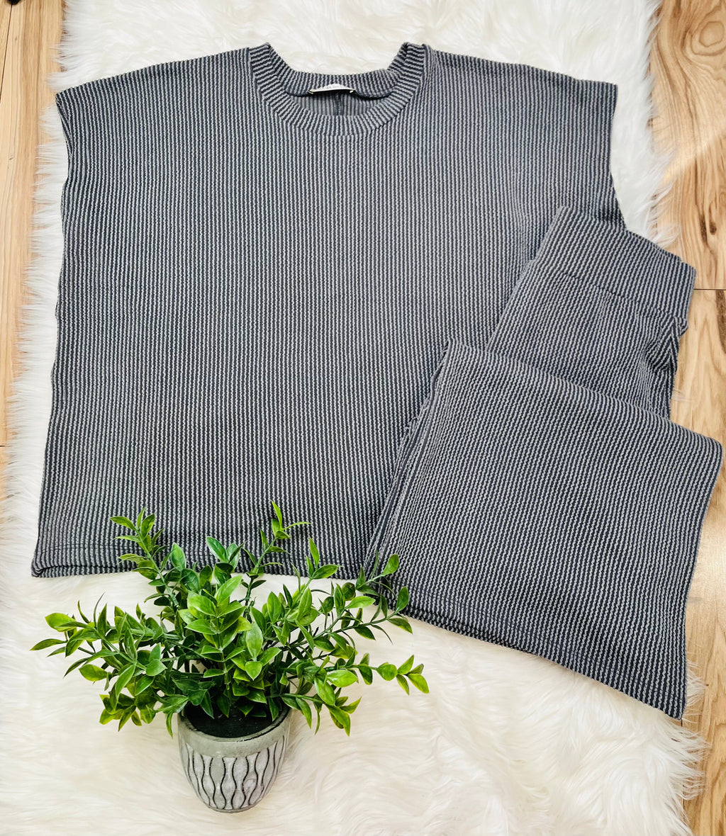 Women’s Sleeveless Ribbed Grey Pant Set