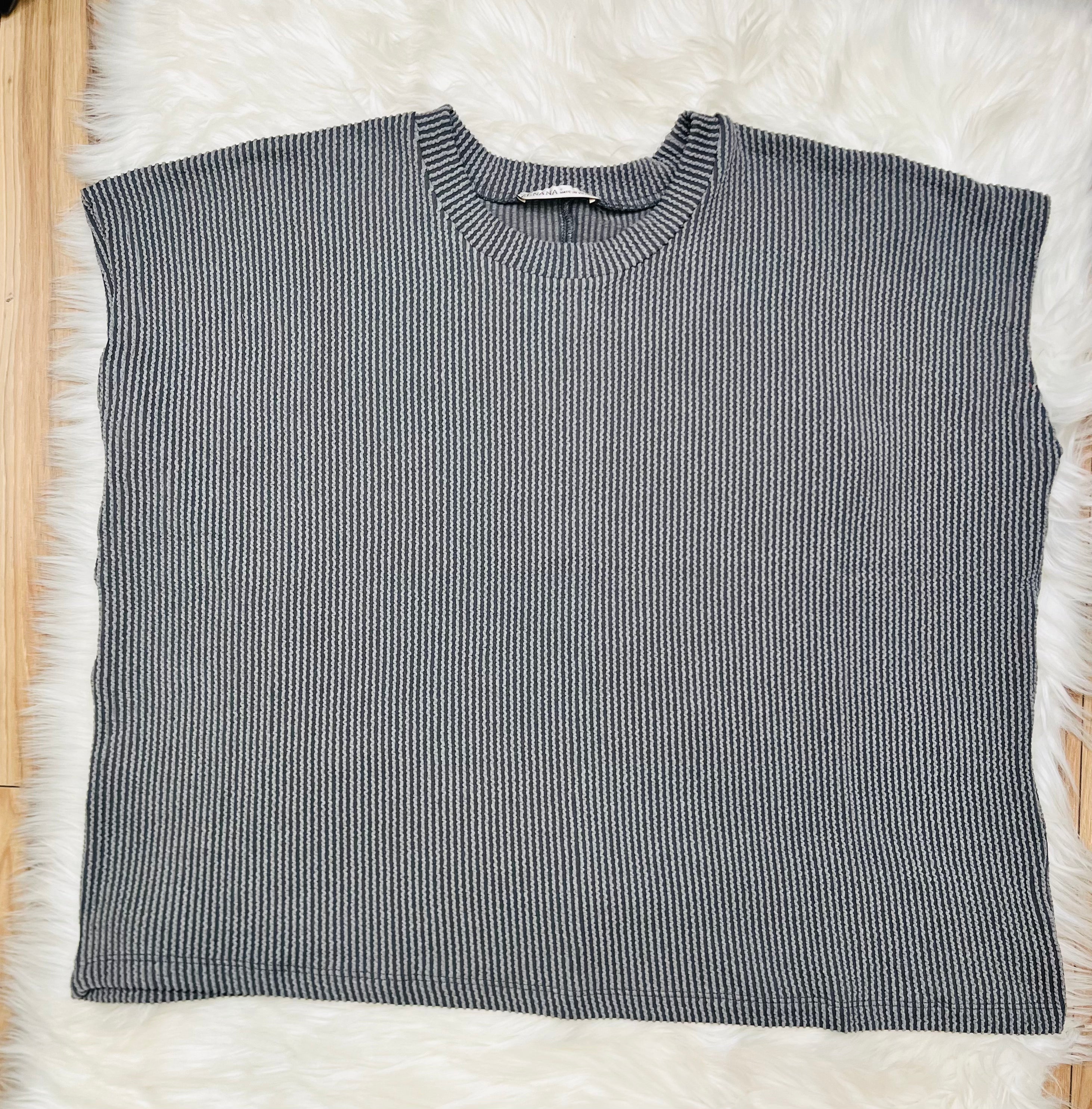 Women’s Sleeveless Ribbed Grey Pant Set