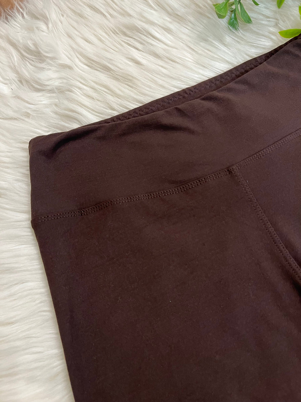 Women’s Ultra Soft Pull on Leggings in Brown Full Length