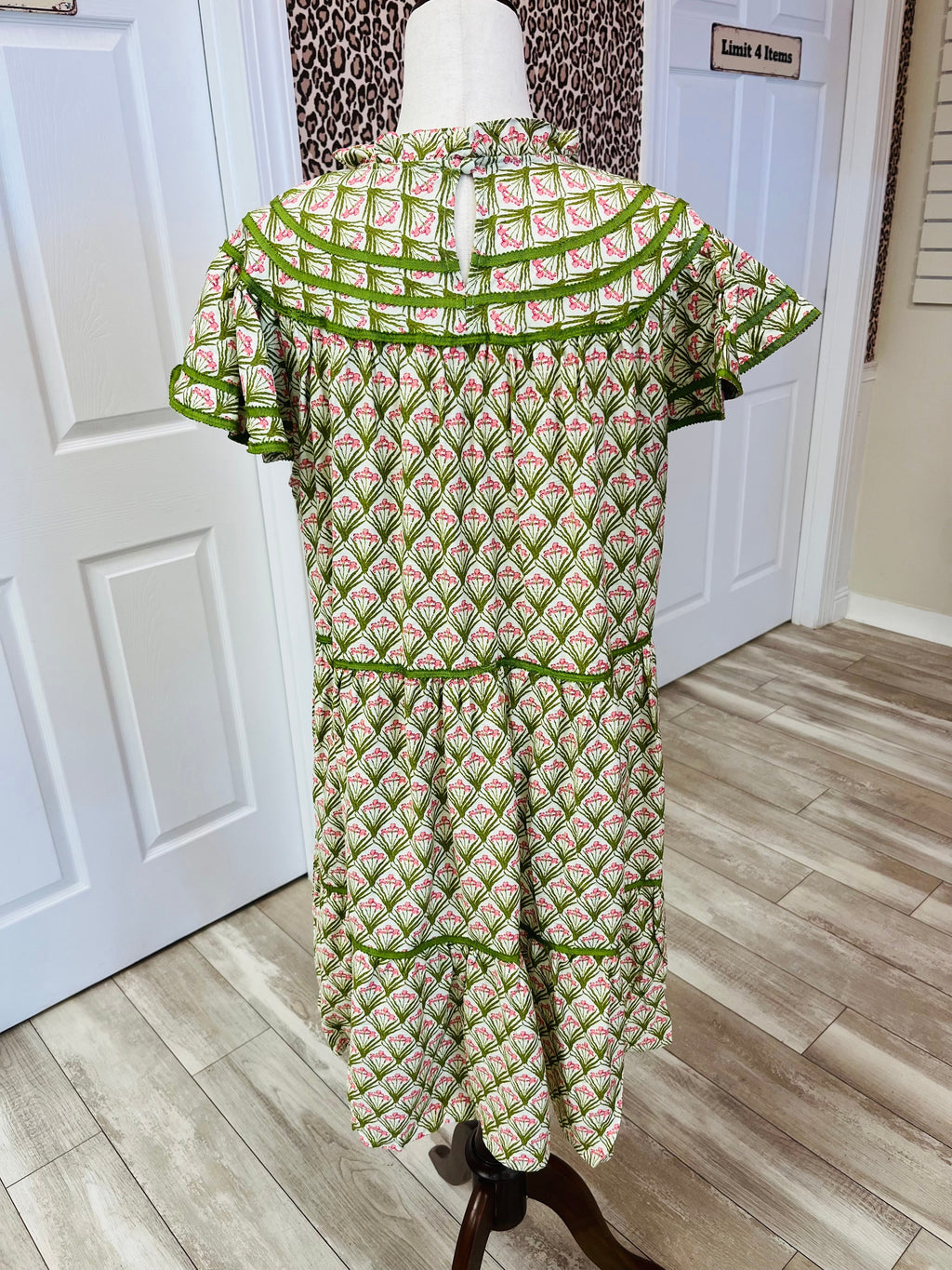 Women’s Umgee Curvy Field of Spring dress