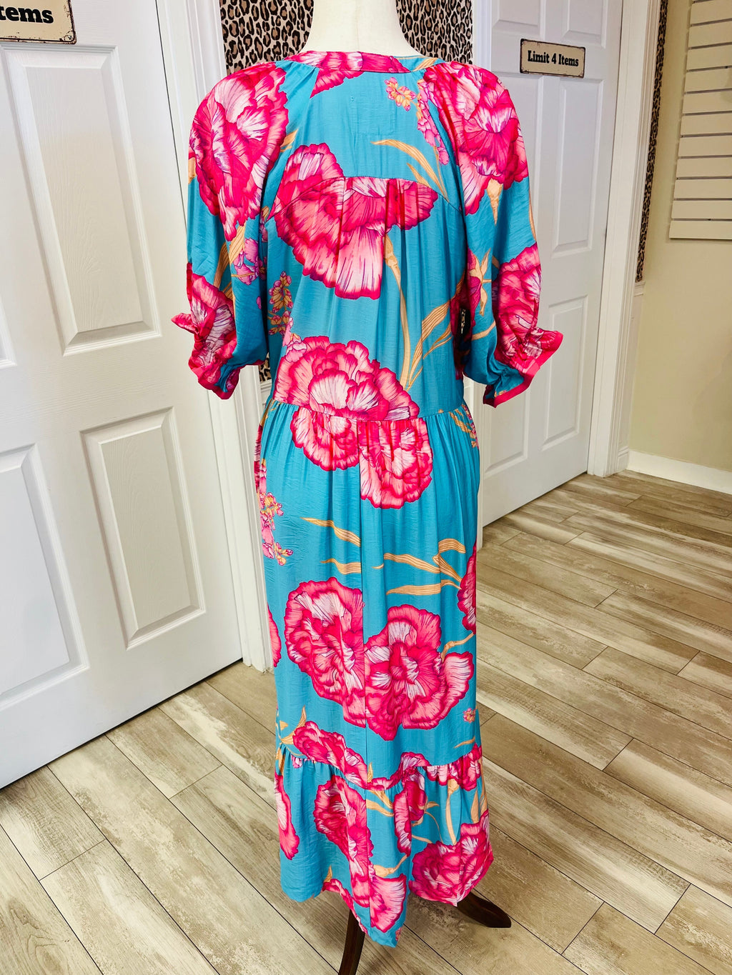 Women’s Umgee Peony Dress