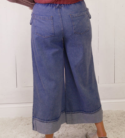 Women’s Washed Denim Wide Leg Bow Pocket Jeans