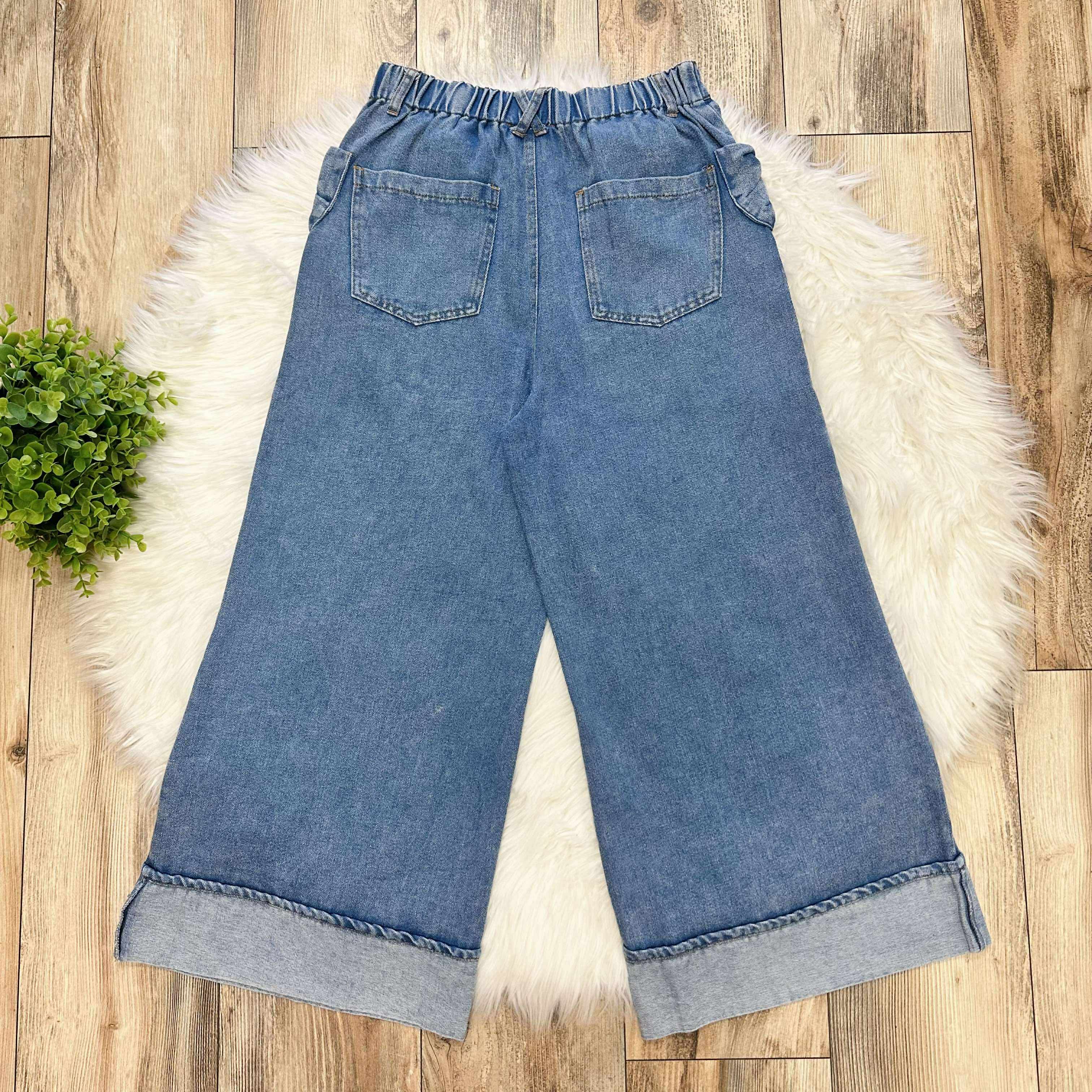 Women’s Washed Denim Wide Leg Bow Pocket Jeans Regular