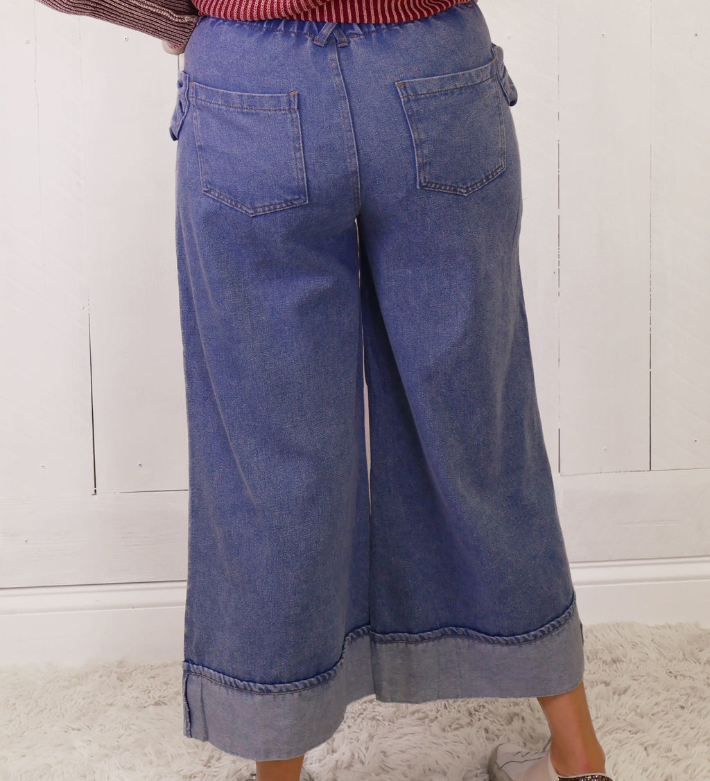 Women’s Washed Denim Wide Leg Bow Pocket Jeans Regular