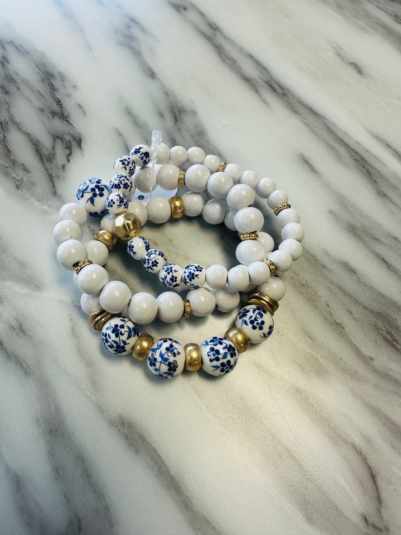 Women’s White and Blue Floral Layering Bracelet