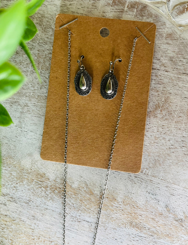 Women’s Yellow Western Earring and Necklace Set