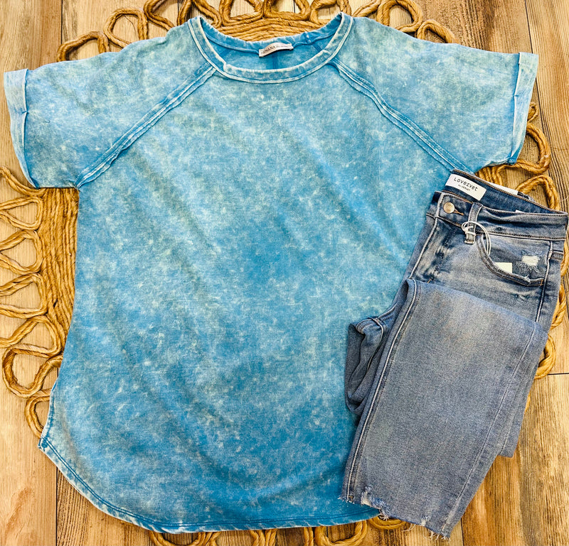 Women’s Zenana Curvy Acid Wash Top