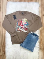 Santa delivering gifts - Women’s Sweatshirt Top - by Gildan - True to Size