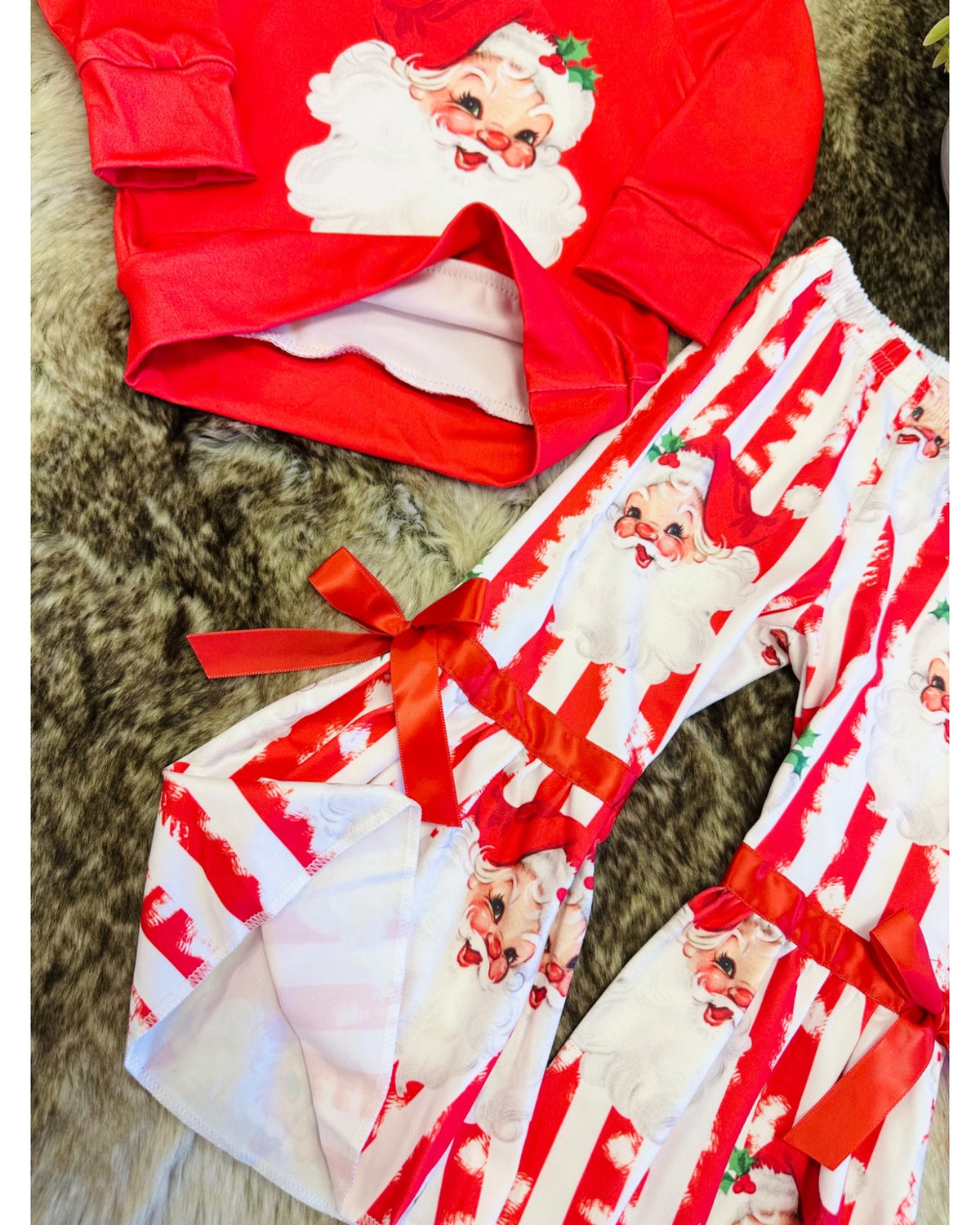 Red & White Striped Santa Christmas Outfit with Bow Detail - Girls Pants Outfit - by Mini Mee - True to Size