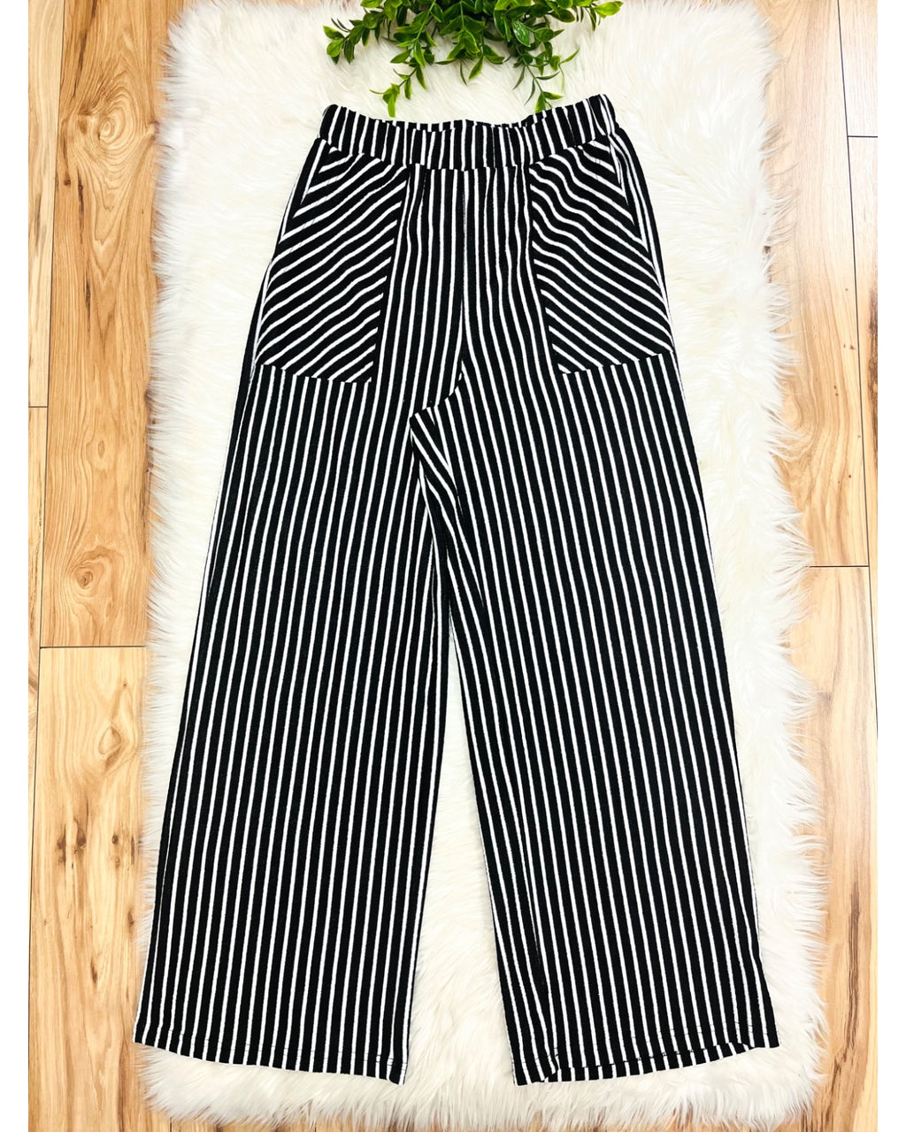 Black & White Striped Set - Women’s 2 Piece Pants Set - by Evermmee - True to Size