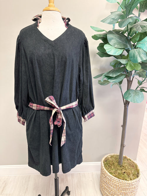 Black Flannel Collar With Matching Flannel Belt - Women’s Midi Dress - by Umgee+ - True to Size