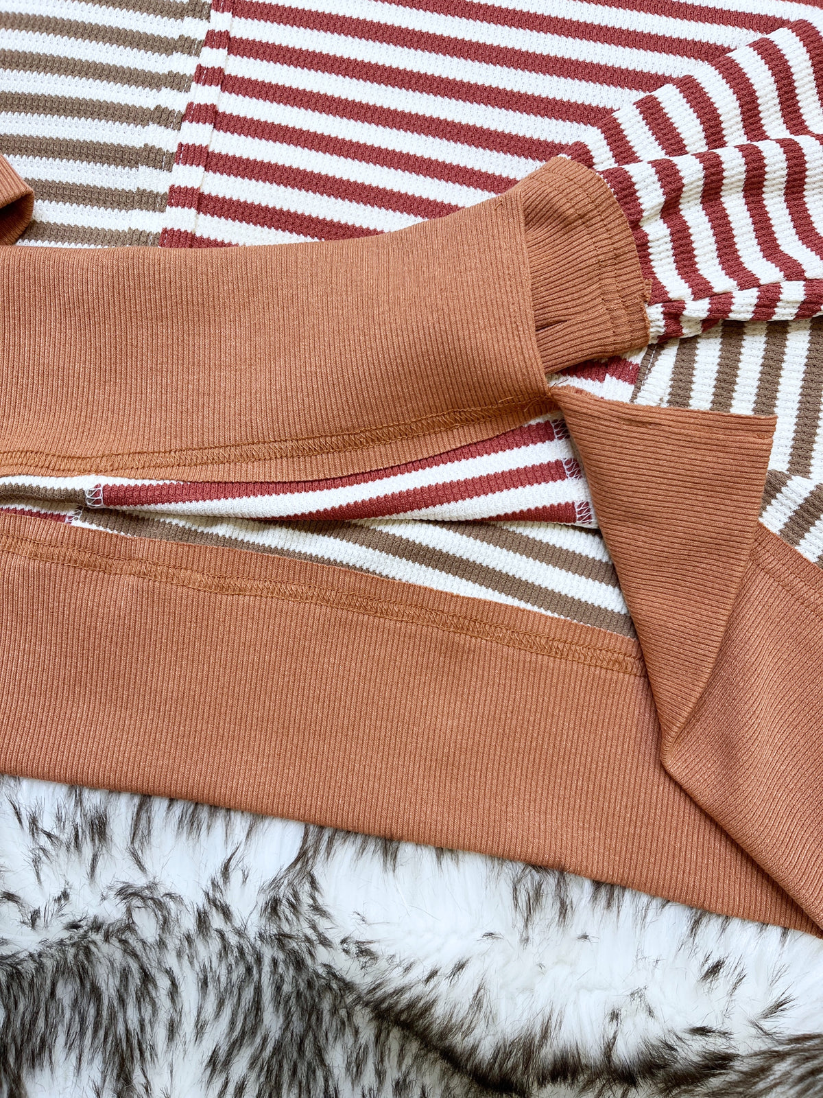 Vintage Stripe Thumbhole Knit - Women’s Blouse Top - by LovLov - Loose Fit