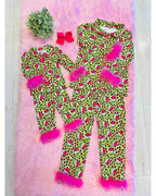 Grinch Pajama Outfit with Hot Pink Cheetah Print - Girls Pants Outfit - by Mini Mee - True to Size