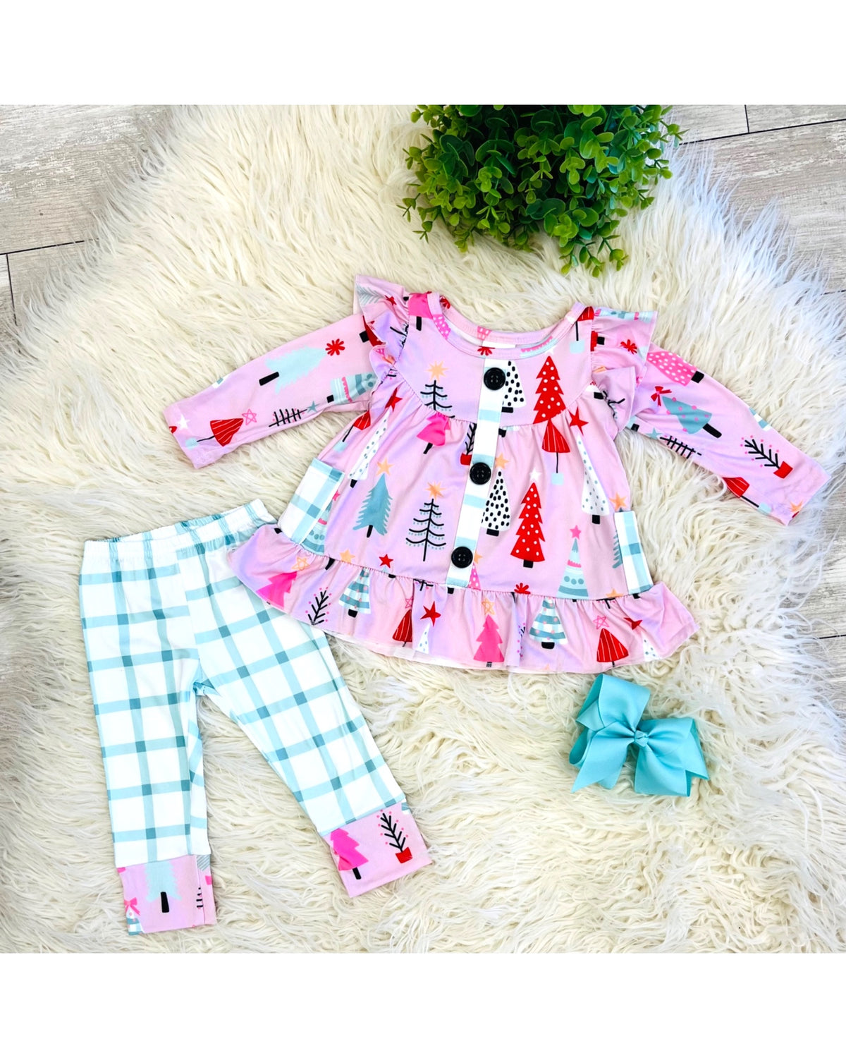 Christmas Trees - Girls Pants Outfit - by Mini Mee - True to Size