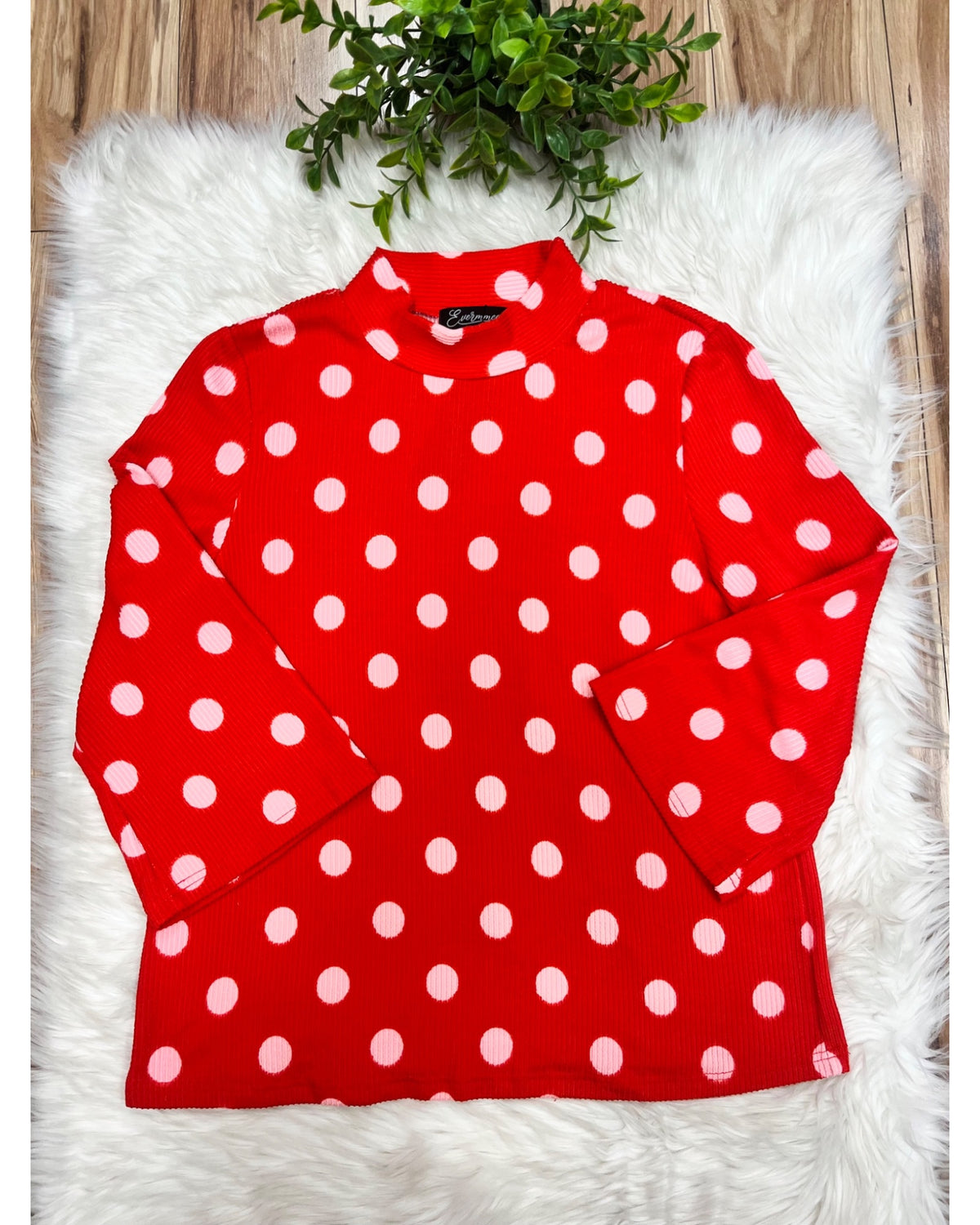 Red Ribbed Set with Polka Dots - Women’s 2 Piece Pants Set - by Evermmee - True to Size