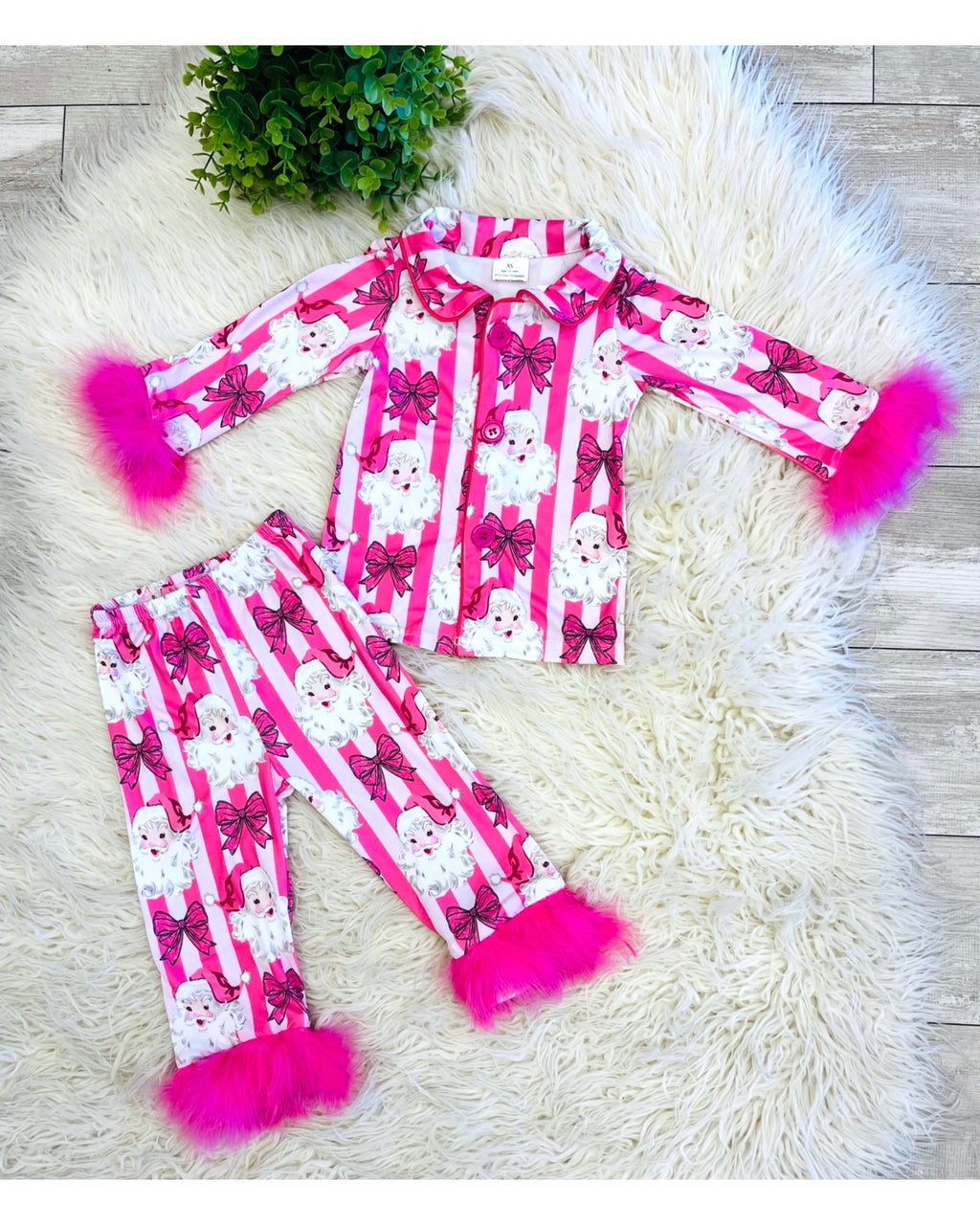 Fancy Pink Bow/Santa - Girls Pants Outfit - by Mini Mee - True to Size