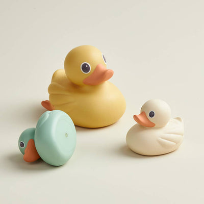 *NEW* Itzy Ducky Family™ - Mini Mee Boutique