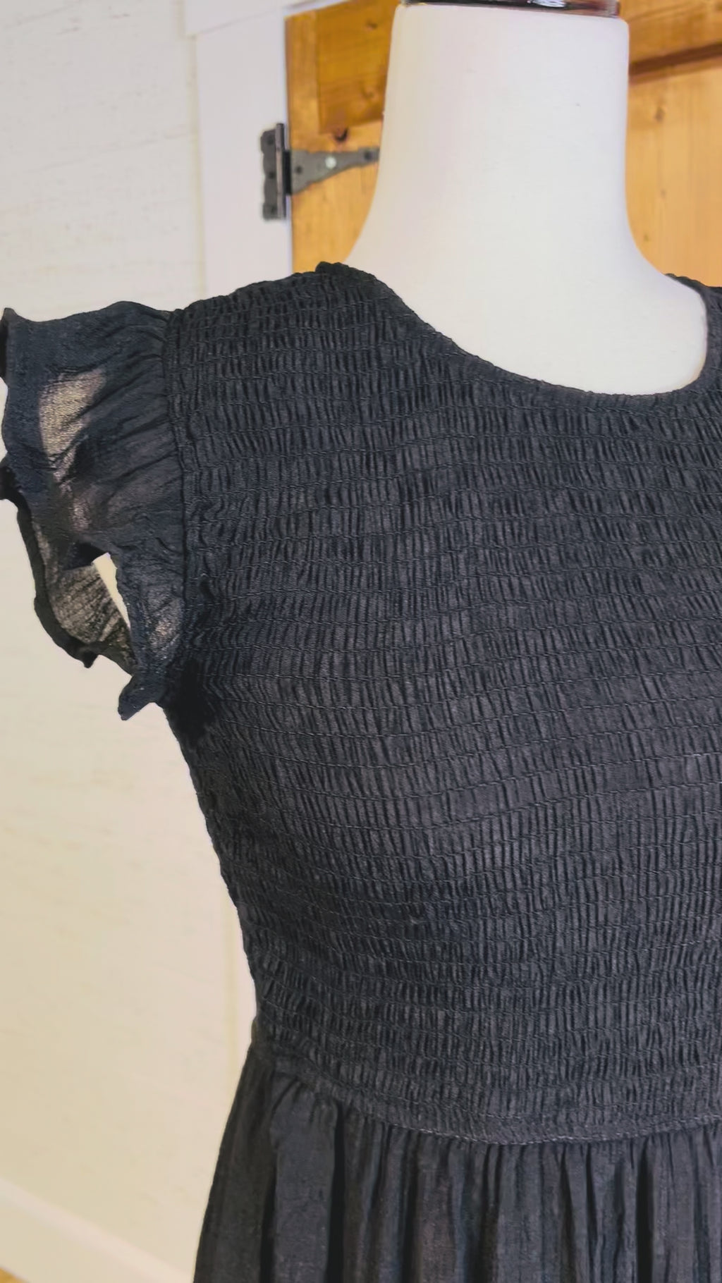 Women’s Blu Pepper Black Tiered Smocked Dress