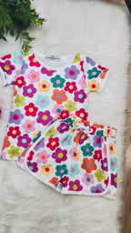 Girl’s Bright Floral Short Set