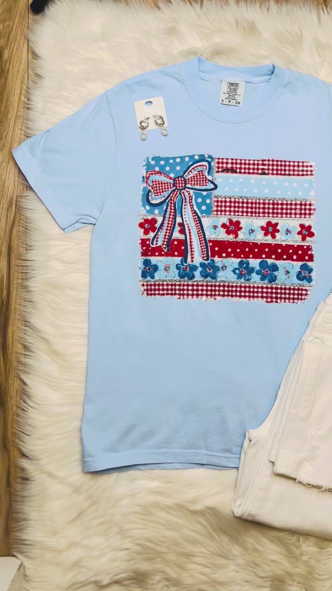 Women’s American Flag Tee
