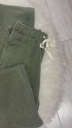 Women’s Ribbed Top and Drawstring Pant Set in Army Green