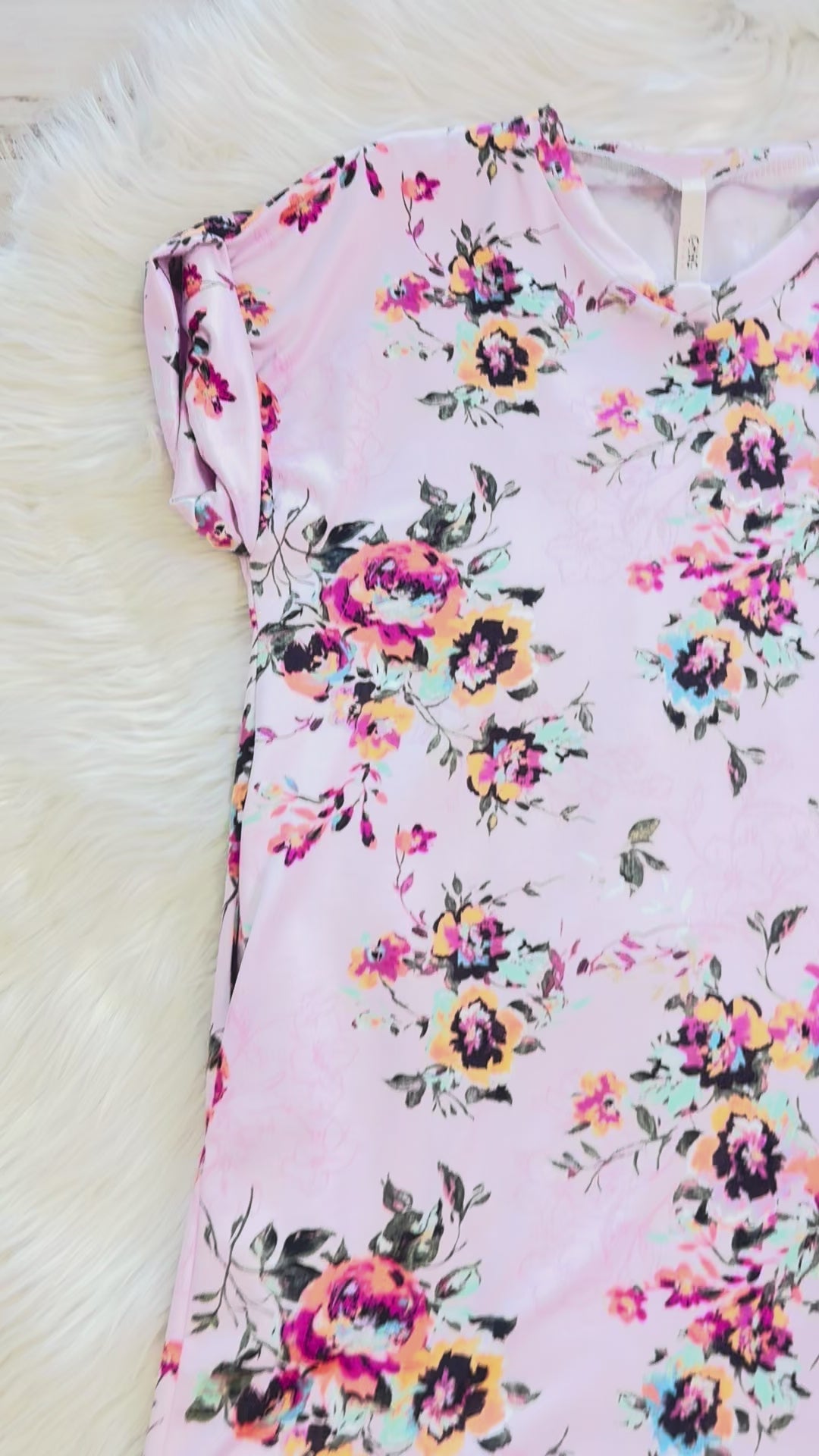 Girl’s Pink Floral top